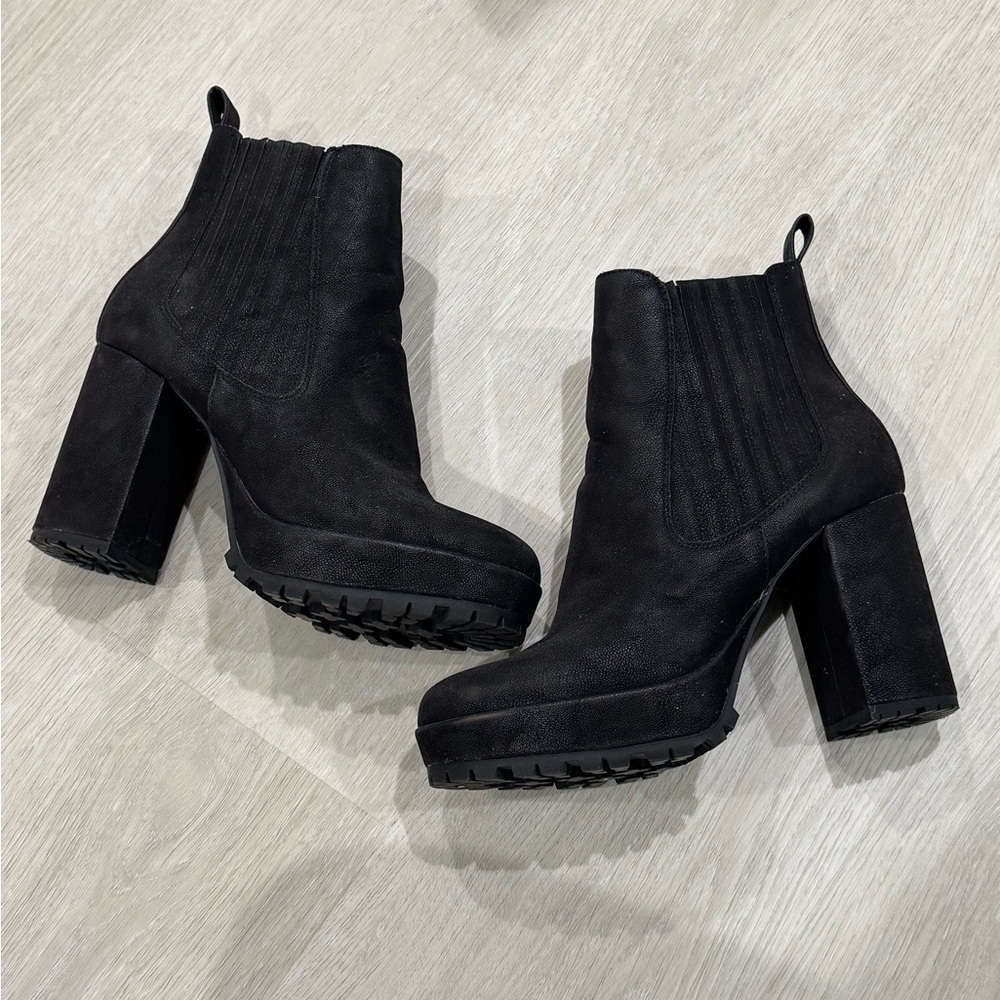 Mix No. 6 Black Platform Chelsea Block Heel Boots